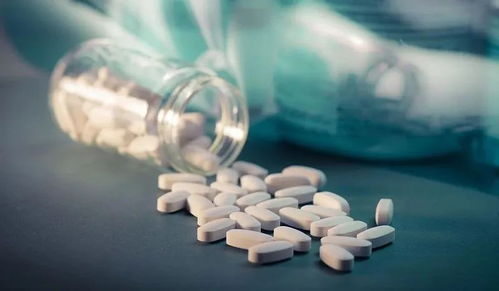 新冠感染癥狀、就醫信號與科學應對 理性備藥與生物制劑進展解析